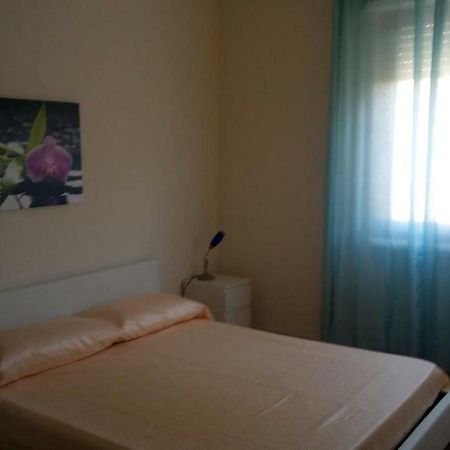 Lovelybed Aprilia Bagian luar foto