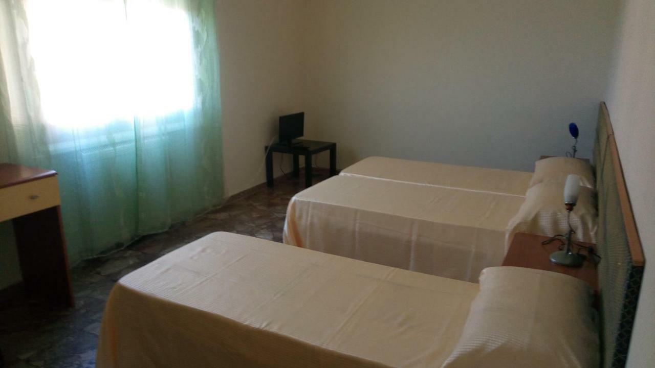 Lovelybed Aprilia Bagian luar foto