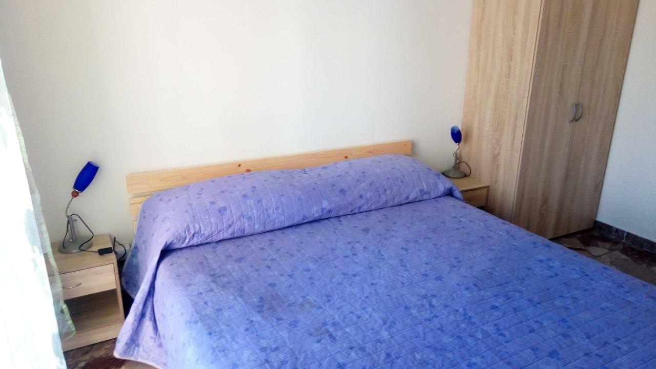 Lovelybed Aprilia Bagian luar foto